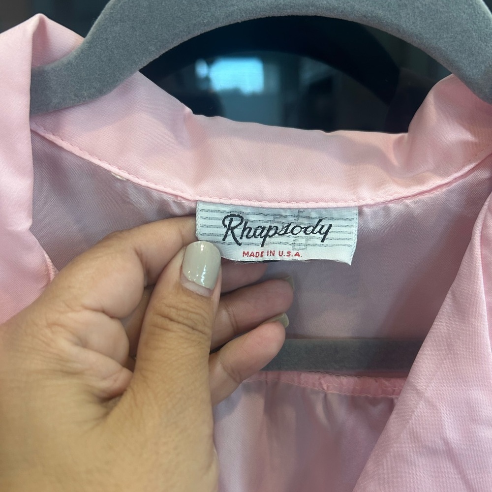 VINTAGE Rhapsody Pajama Top, no size tag, L? A few loose threads/GUC - Picture 4 of 8